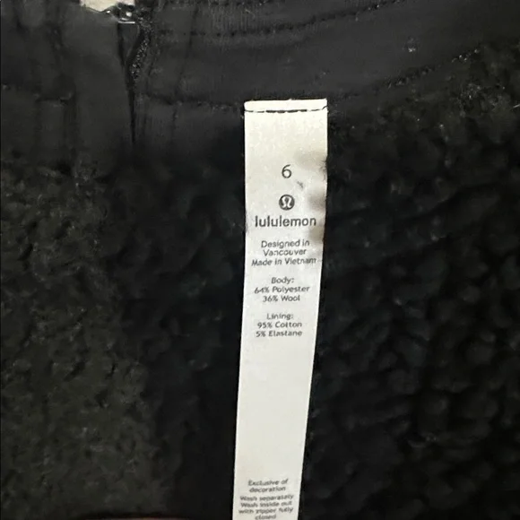 lululemon athletica Black Crew Neck Sweater - Picture 2 of 3